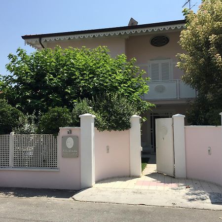 Villa Amelia Rooms Marina di Pietrasanta Zewnętrze zdjęcie