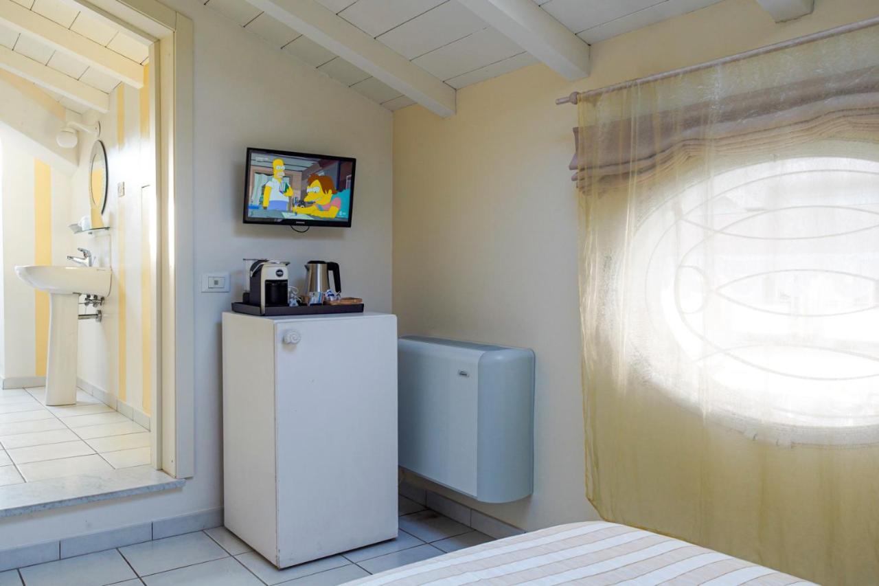 Villa Amelia Rooms Marina di Pietrasanta Zewnętrze zdjęcie