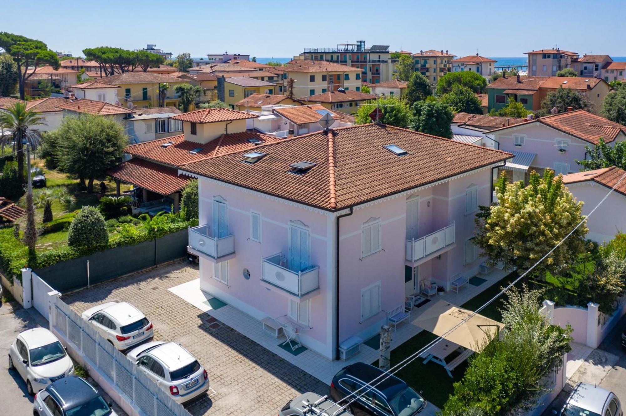 Villa Amelia Rooms Marina di Pietrasanta Zewnętrze zdjęcie