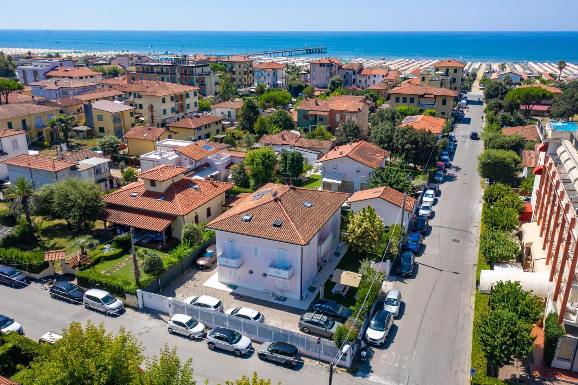 Villa Amelia Rooms Marina di Pietrasanta Zewnętrze zdjęcie
